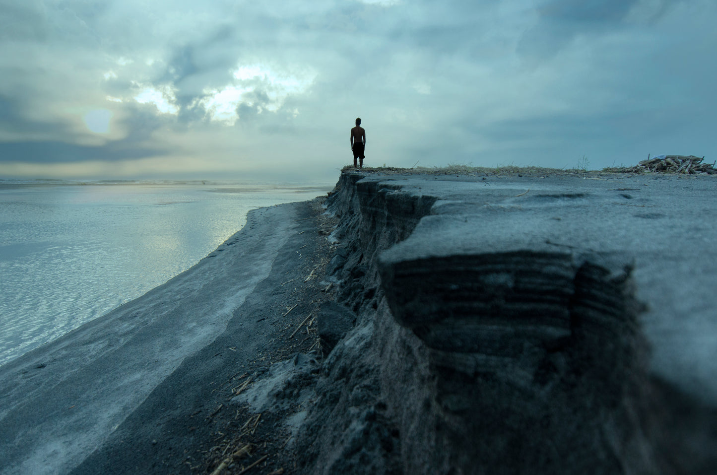 Threshold - Carina Altomonte